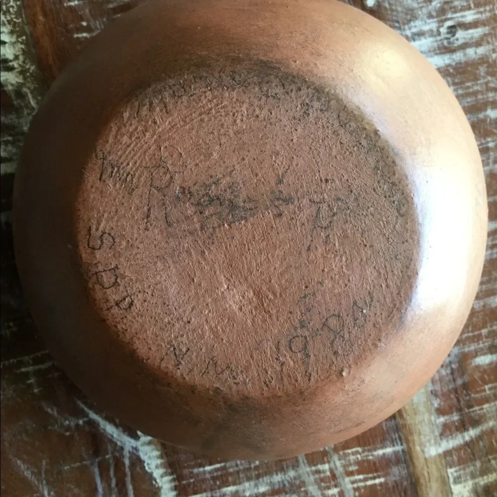 Santo Domingo Pueblo pottery
